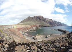 Foto von Playa Punta De Teno mit geräumige bucht