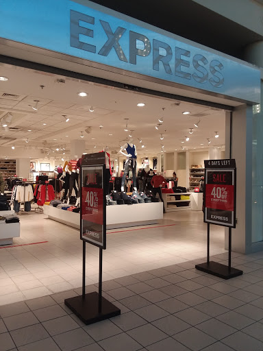 Shopping Mall «Emerald Square», reviews and photos, 999 S Washington St, North Attleborough, MA 02760, USA