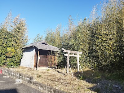 殿神八幡宮