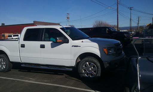 Animal Feed Store «Wilburs Feed & Seed», reviews and photos, 139 Meyers St, Chico, CA 95928, USA