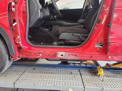 Auto Body Shop «C & C Auto Body Shop», reviews and photos, 99 Plainfield Ave, Floral Park, NY 11001, USA