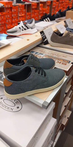 Shoe Store «DSW Designer Shoe Warehouse», reviews and photos, 16920 SW 72nd Ave, Tigard, OR 97224, USA