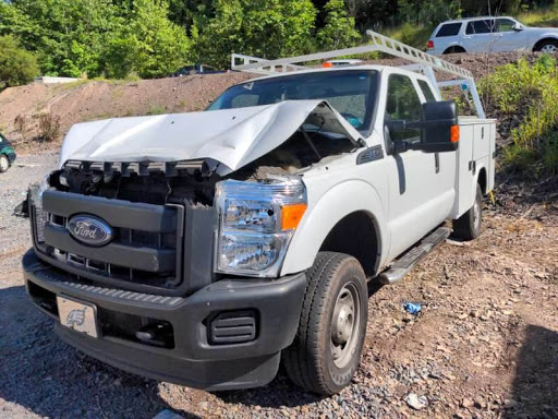 Auto Body Shop «Douglassville Auto Body & Sales», reviews and photos, 1501 Benjamin Franklin Hwy, Douglassville, PA 19518, USA