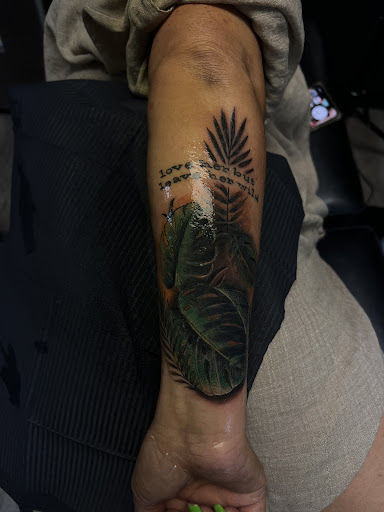 Explore back of hand tattoo ideas, creative tattoo ideas in Apple Valley, available at 21st Vintage Tattoo