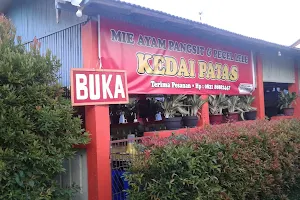 MIE AYAM PANGSIT DAN PECEL LELE KEDAI PATAS image