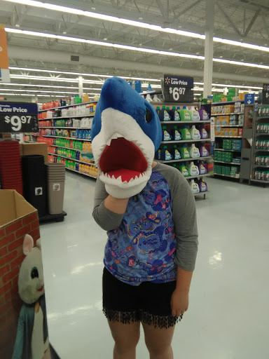 Discount Store «Walmart», reviews and photos, 44575 Mound Rd, Sterling Heights, MI 48314, USA