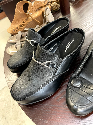 Thrift Store «Downtown Rescue Mission Thrift», reviews and photos