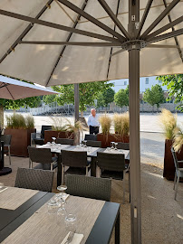 Atmosphère du Restaurant L'Ô à la Bouche à Cahors - n°1