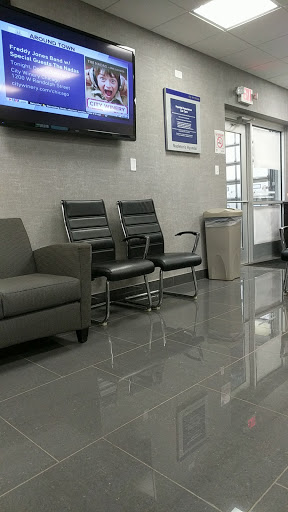 Hyundai Dealer «Napleton River Oaks Hyundai», reviews and photos, 1985 River Oaks Dr, Calumet City, IL 60409, USA