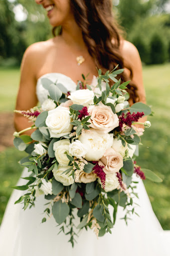 Florist «Floral Designs of Mount Joy», reviews and photos, 102 E Main St, Mount Joy, PA 17552, USA