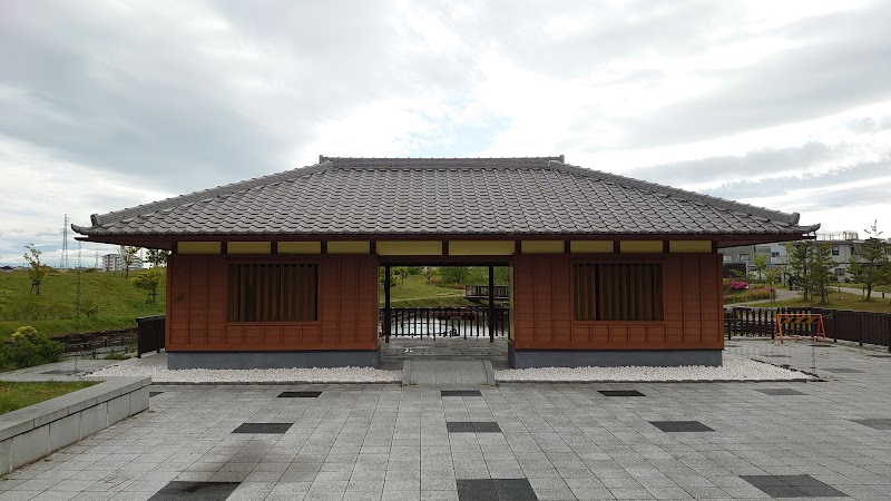 油ヶ淵水辺公園 水生花園 四阿