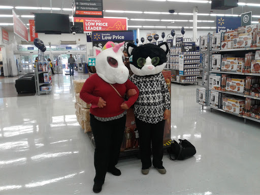 Department Store «Walmart Supercenter», reviews and photos, 1900 Cunningham Dr, Hampton, VA 23666, USA