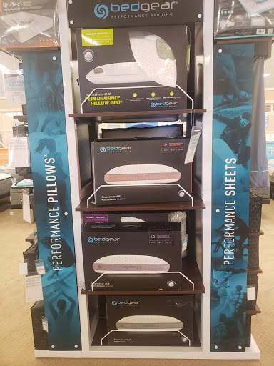 Furniture Store «Raymour & Flanigan Furniture and Mattress Store», reviews and photos, 95 Sunrise Hwy, Patchogue, NY 11772, USA