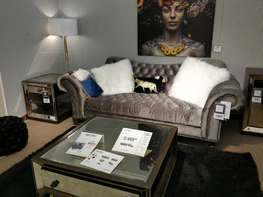 Furniture Store «Value City Furniture», reviews and photos, 800 Thruway Plaza Dr, Cheektowaga, NY 14225, USA