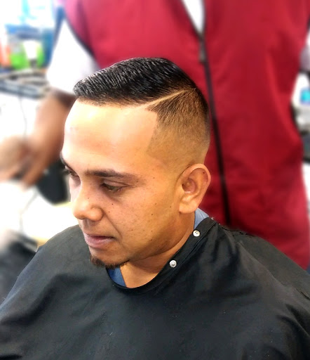 Barber Shop «Halftime Barbershop», reviews and photos, 539 Glynn St N b, Fayetteville, GA 30214, USA