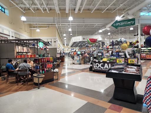 Grocery Store «Harris Teeter», reviews and photos, 33 Office Park Rd, Hilton Head Island, SC 29928, USA