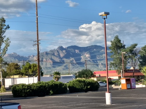 Discount Store «Big Lots», reviews and photos, 3959 N Oracle Rd, Tucson, AZ 85705, USA