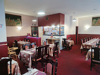 Atmosphère du Restaurant indien Le Bombay à Châteauroux - n°3