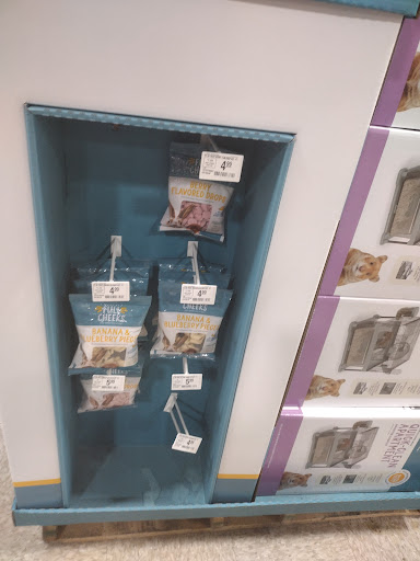 Pet Supply Store «PetSmart», reviews and photos, 865 Colusa Ave, Yuba City, CA 95991, USA