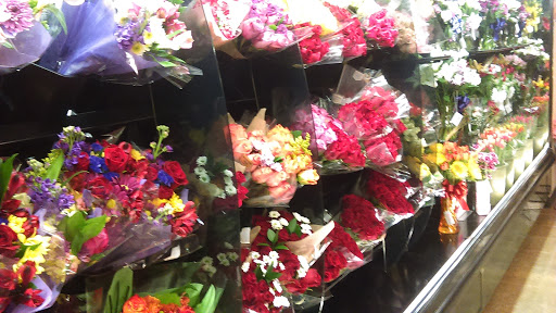 Grocery Store «Kroger», reviews and photos, 800 Loveland Madeira Rd, Loveland, OH 45140, USA