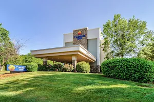 Comfort Inn Raleigh Midtown image