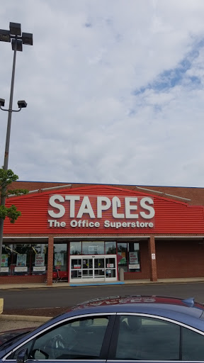 Office Supply Store «Staples», reviews and photos, 3761 Burbank Rd, Wooster, OH 44691, USA