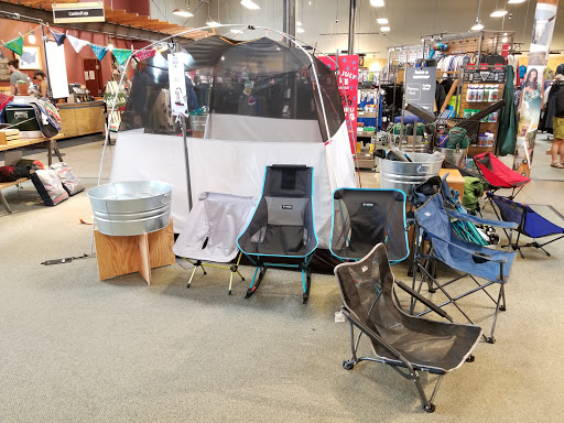 Camping Store «REI», reviews and photos, 11581 Fountains Dr, Maple Grove, MN 55369, USA