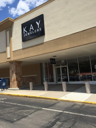 Jewelry Store «Kay Jewelers», reviews and photos, 525 Clairton Blvd, Pleasant Hills, PA 15236, USA