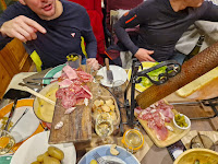 Raclette du Restaurant français La Cabane - Restaurant à Val Thorens - n°1