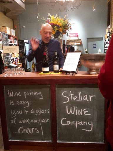 Wine Store «Stellar Wine Company», reviews and photos, 820 W Belmont Ave, Chicago, IL 60657, USA