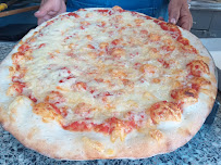Plats et boissons du Pizzas à emporter Camion Pizza chez Papa à Marseille - n°16