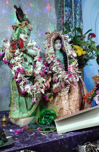 Gupta Vrindavan Dham :Ashram Radha Vrindavan Candra