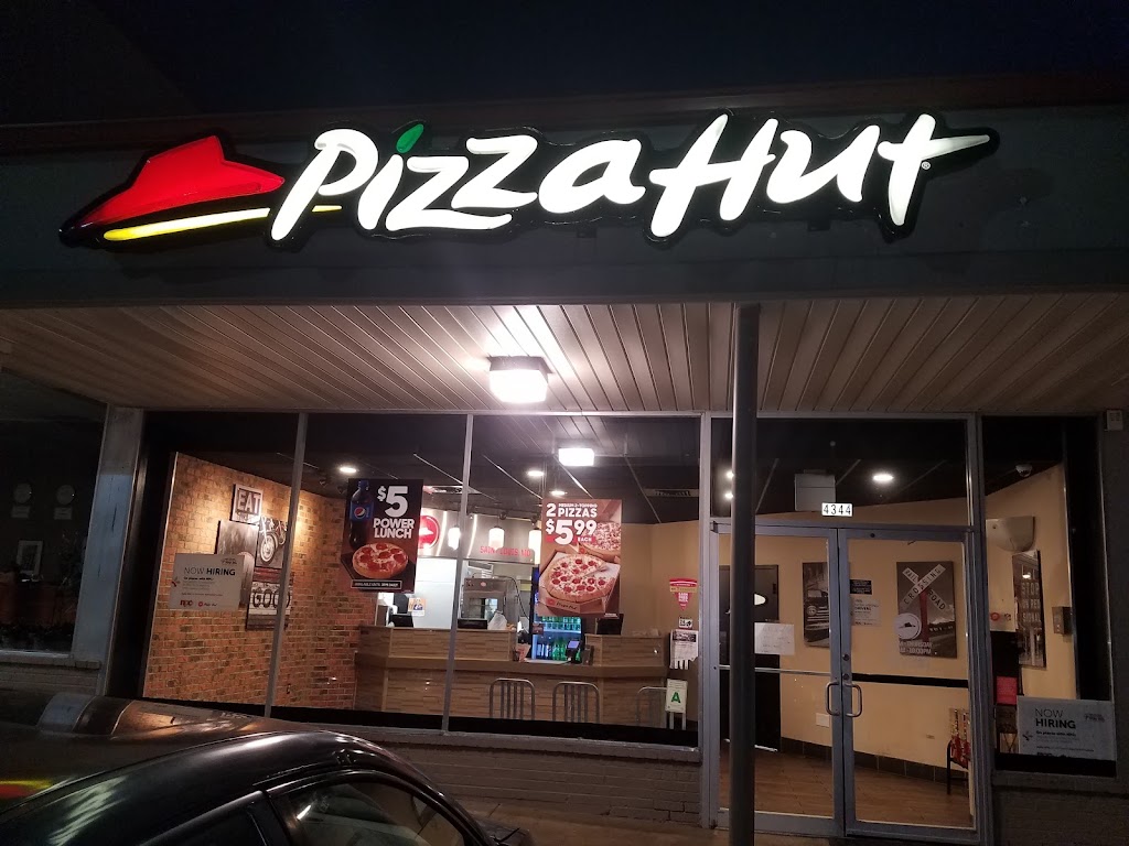 Pizza Hut 63116