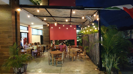 ITALY TULUM GOURMET & MARKET - Av. Kukulkan 6, Palma Central, 77760 Tulum, Q.R., Mexico