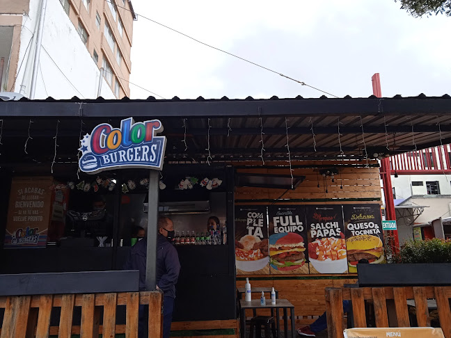 Color Burgers - Quito