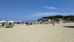 Marina di Campo Plajı'in fotoğrafı ve yerleşim
