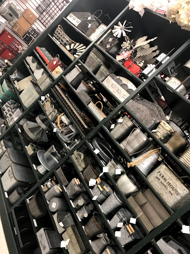 Craft Store «Hobby Lobby», reviews and photos, 711 Centerview Blvd, Kissimmee, FL 34741, USA