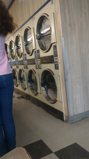 Laundromat «Launderland Coin-Op Laundry», reviews and photos, 715 S Main St, Corona, CA 92882, USA