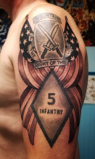 Tattoo Shop «Pair-O-Dice Tattoo», reviews and photos, 2921 S Harvard Ave, Tulsa, OK 74114, USA