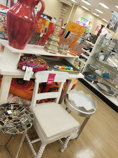 Department Store «HomeGoods», reviews and photos, 65 Commerce Way, Seekonk, MA 02771, USA