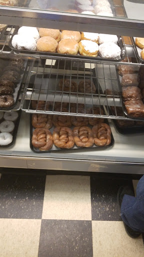 Donut Shop «Stan the Donut Man», reviews and photos, 1441 Wilmington Ave, Dayton, OH 45420, USA