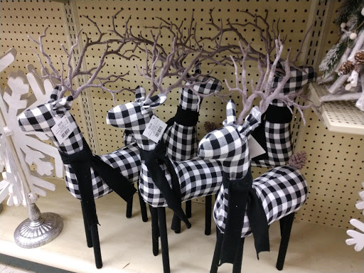 Craft Store «Hobby Lobby», reviews and photos, 1751 Scottsville Rd #10, Bowling Green, KY 42104, USA