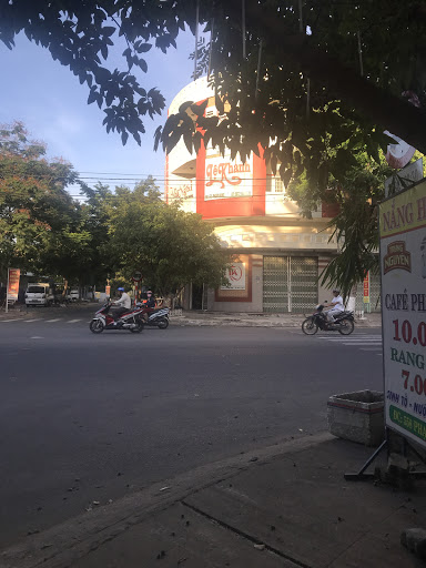 Nhà Nghỉ Lê Khánh