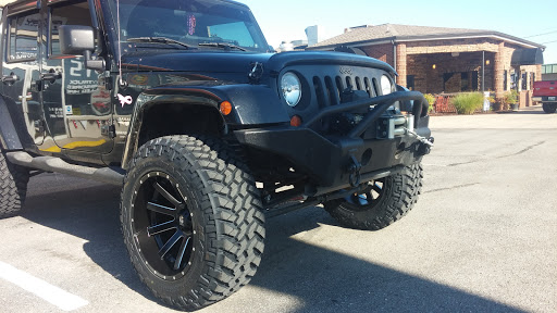 Auto Repair Shop «Motofix Auto and Transmission Repair», reviews and photos, 1044 S Riverside Dr, Clarksville, TN 37040, USA