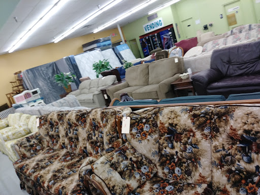 Thrift Store «Edgewood Thrift Store», reviews and photos, 1955 Pulaski Hwy, Edgewood, MD 21040, USA