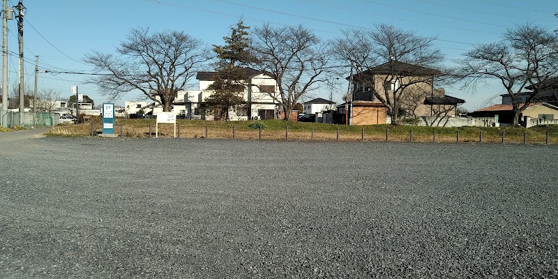 石田堤見学者用駐車場