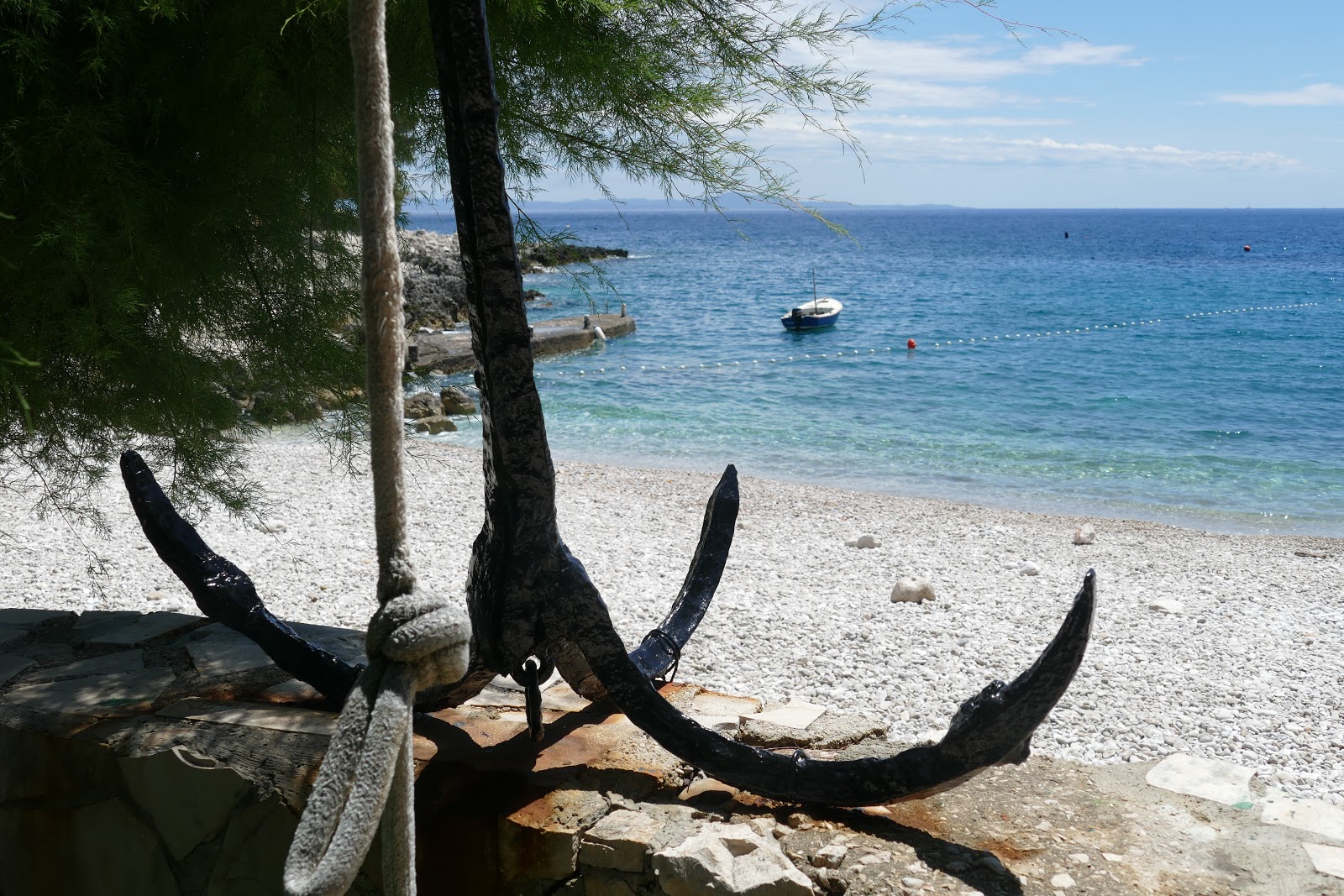 Photo de Notos Hvar beach zone des équipements