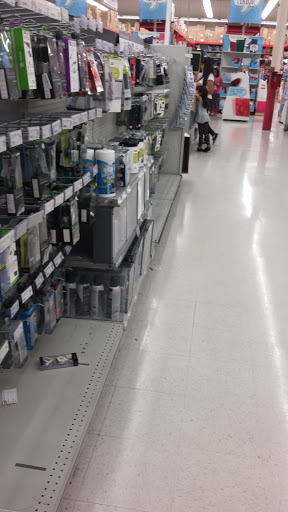 Office Supply Store «Staples», reviews and photos, 3090 Slauson Ave, Huntington Park, CA 90255, USA