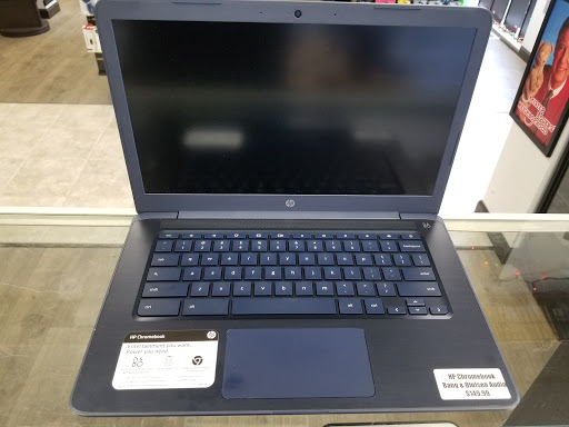 Electronics Store «Electronics Flip», reviews and photos, 5896 Mayfield Rd, Mayfield Heights, OH 44124, USA