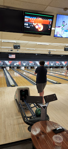 Bowling Alley «AMF Bristol Pike Lanes», reviews and photos, 2501 Bristol Pike, Croydon, PA 19021, USA